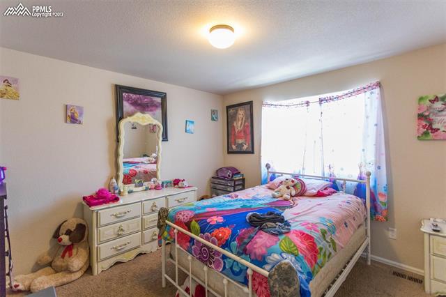 6377 San Mateo Drive