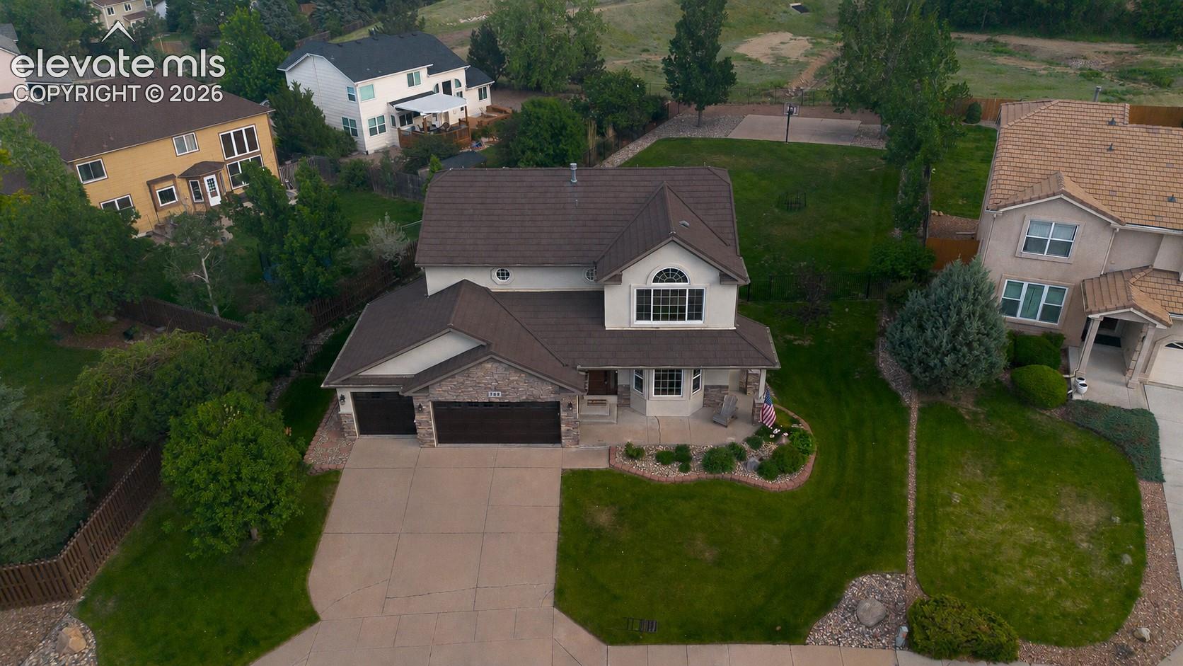 789 Capeglen Road