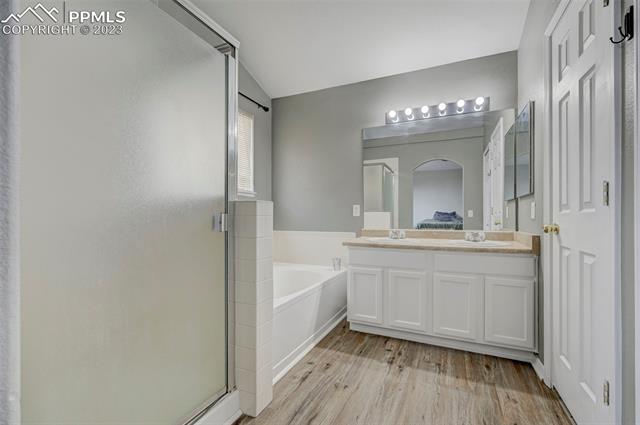 8122 Meadowcrest Drive