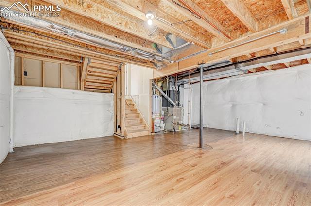 8122 Meadowcrest Drive