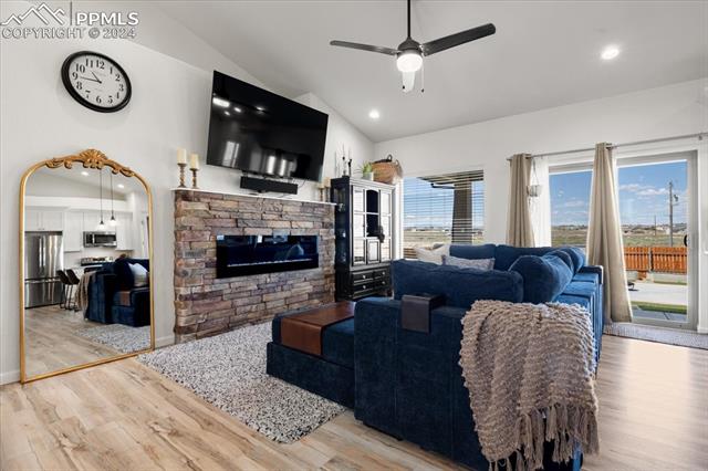 1457 N Platteville Boulevard