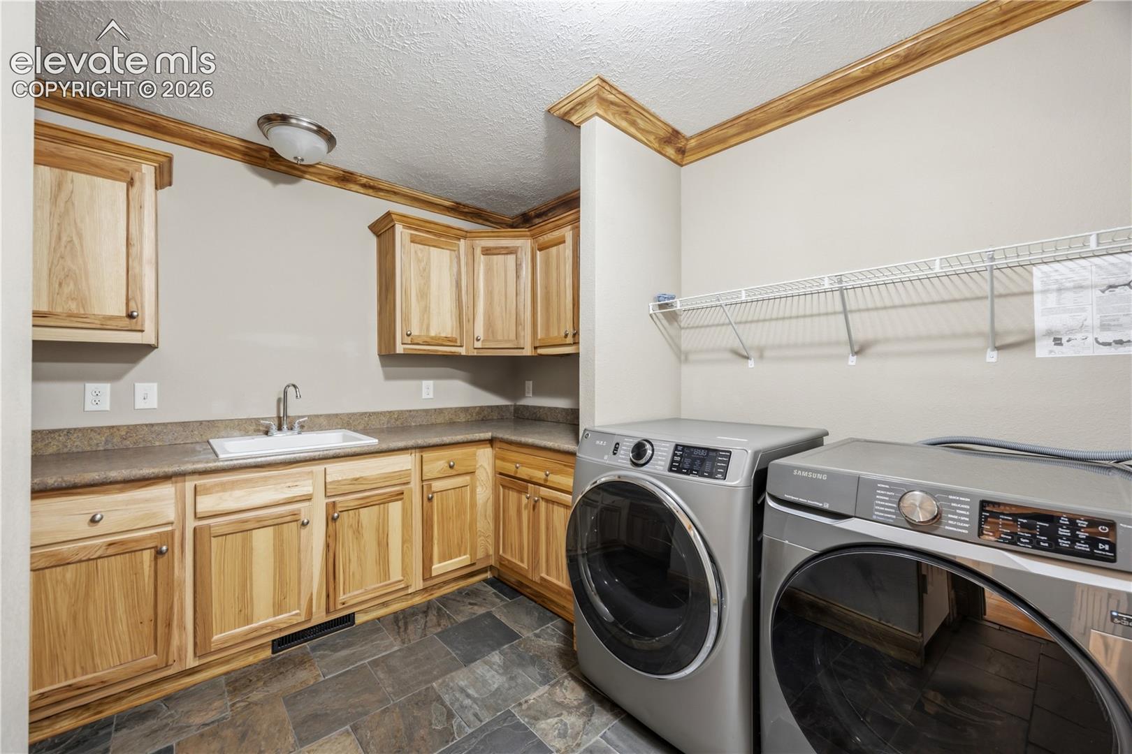 1088 Spotted Owl Way