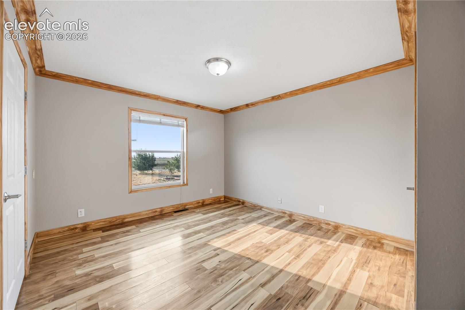 1088 Spotted Owl Way