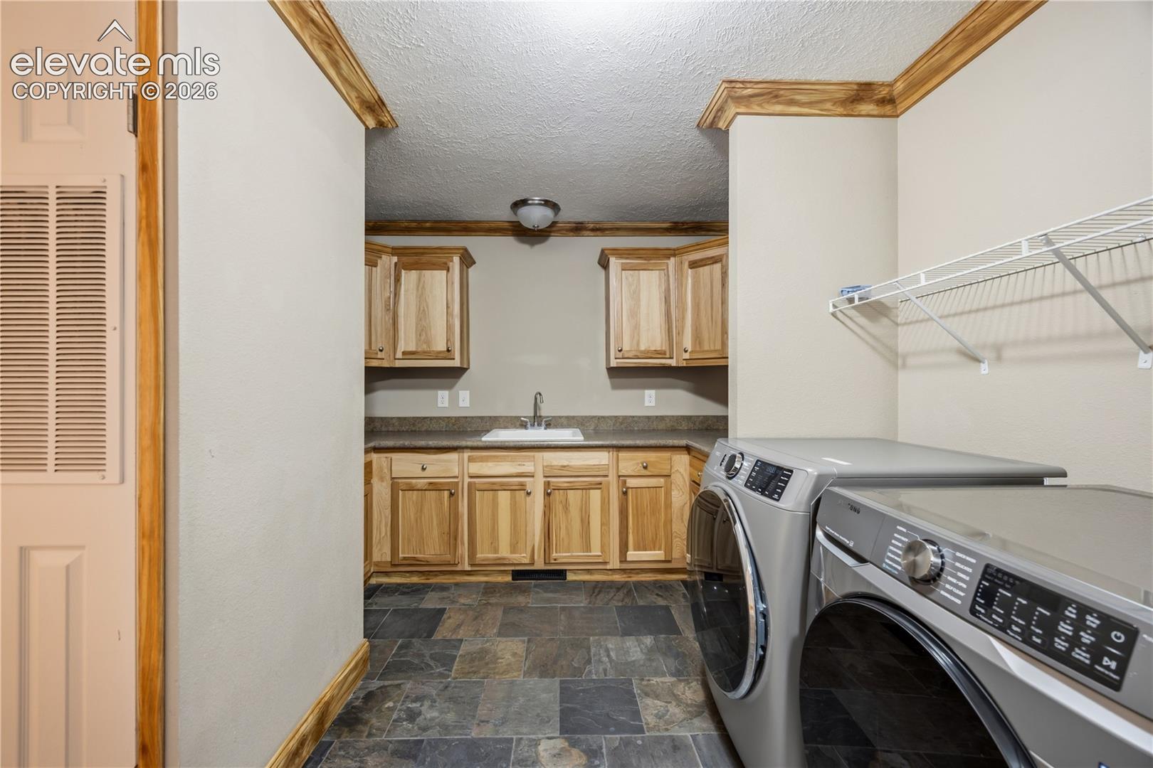 1088 Spotted Owl Way