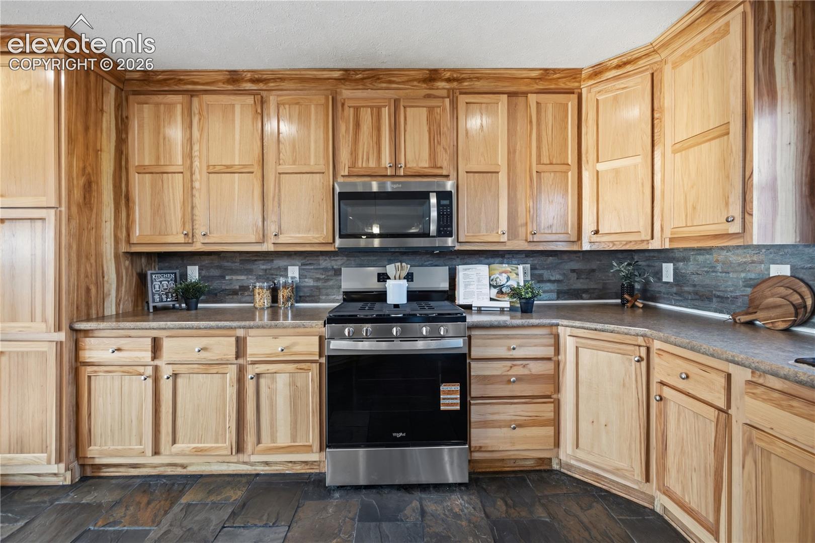 1088 Spotted Owl Way