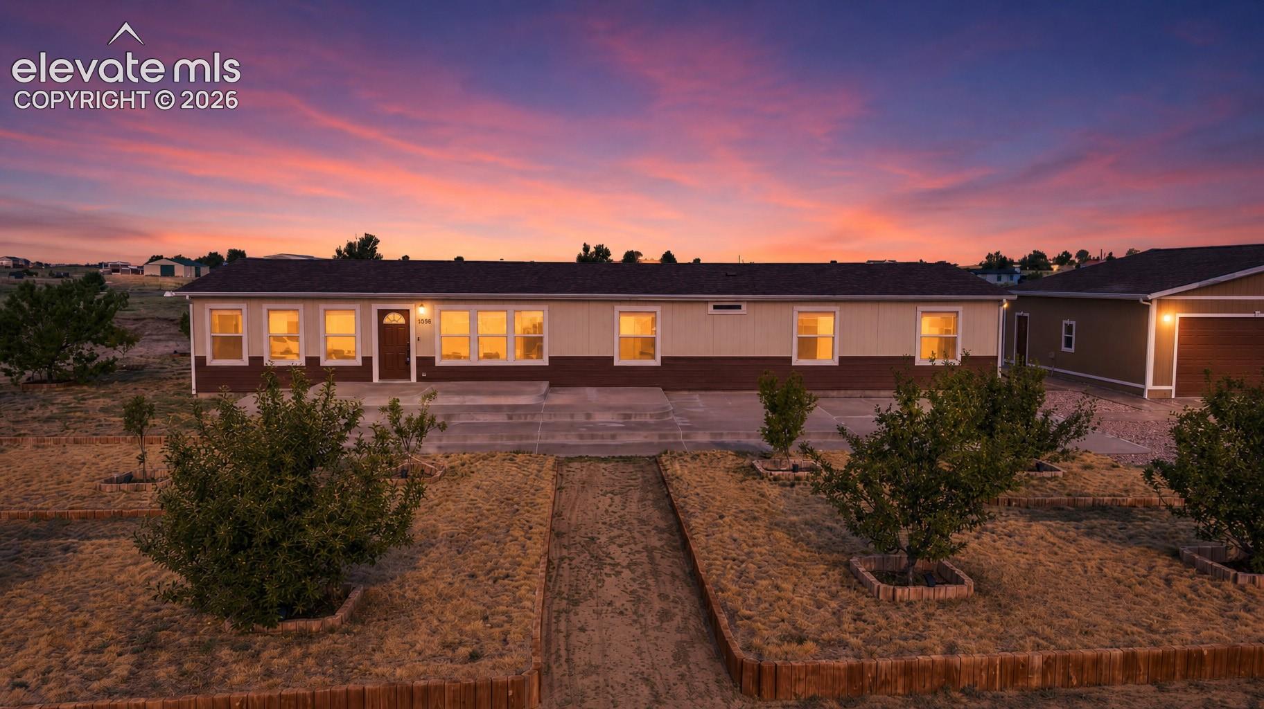 1088 Spotted Owl Way
