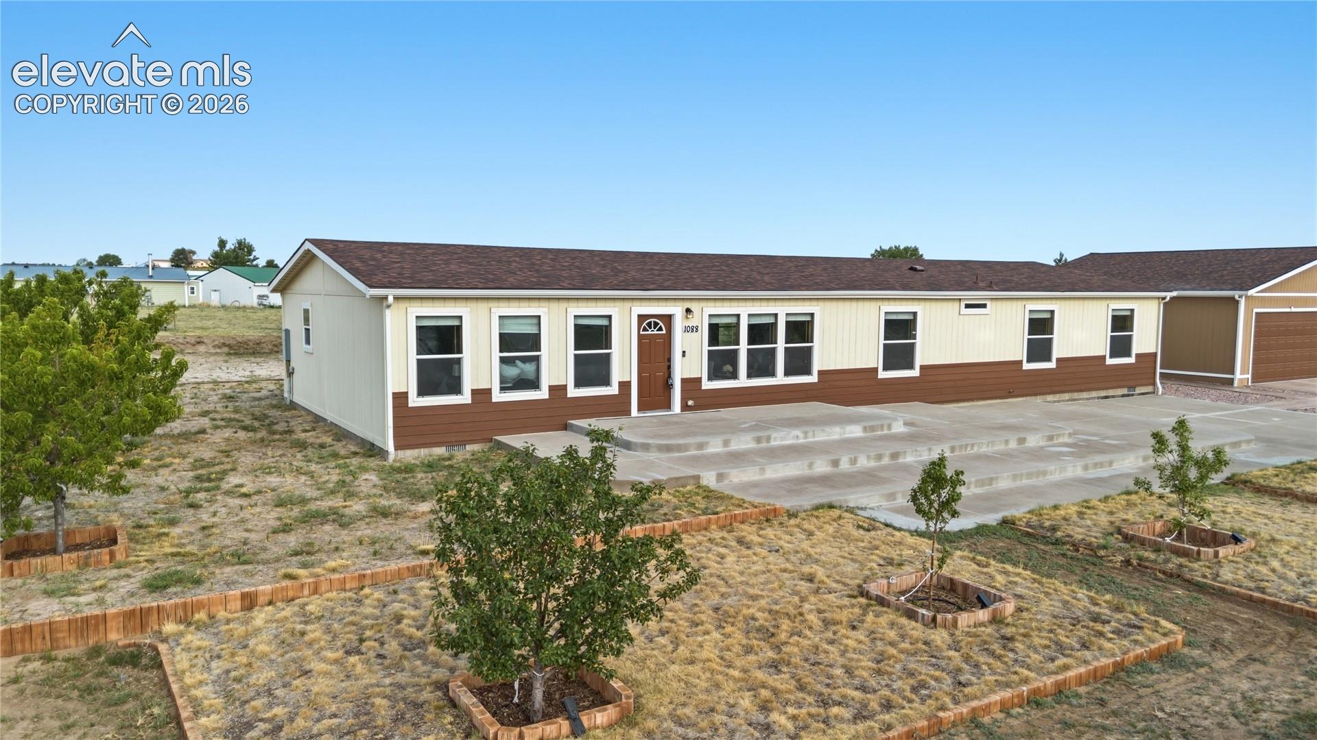 1088 Spotted Owl Way