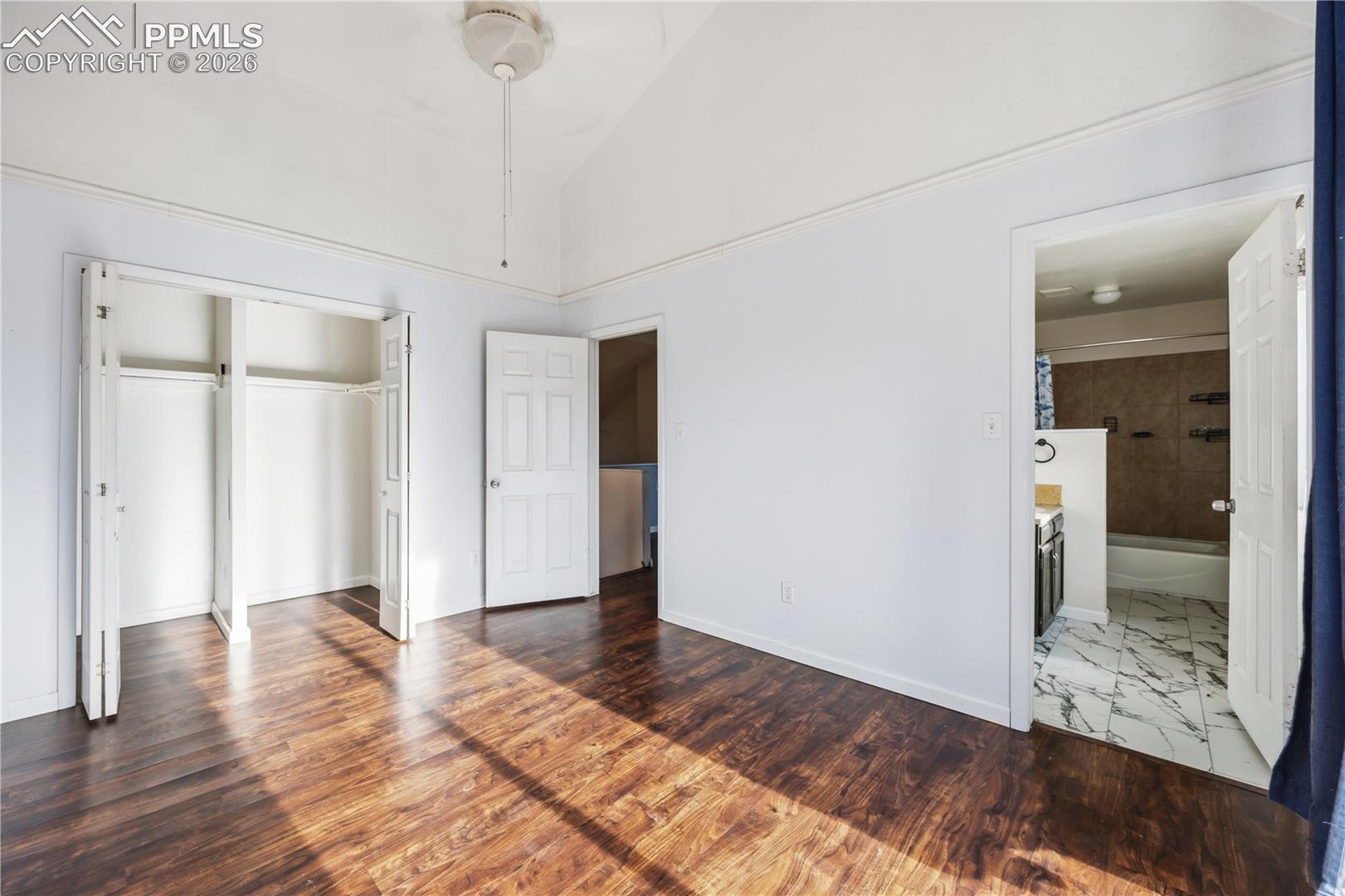2105 Endicott Court