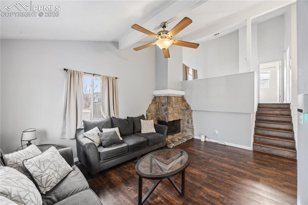 2105 Endicott Court