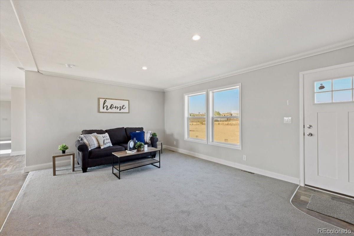 21165 CALLE PACIFICO Point