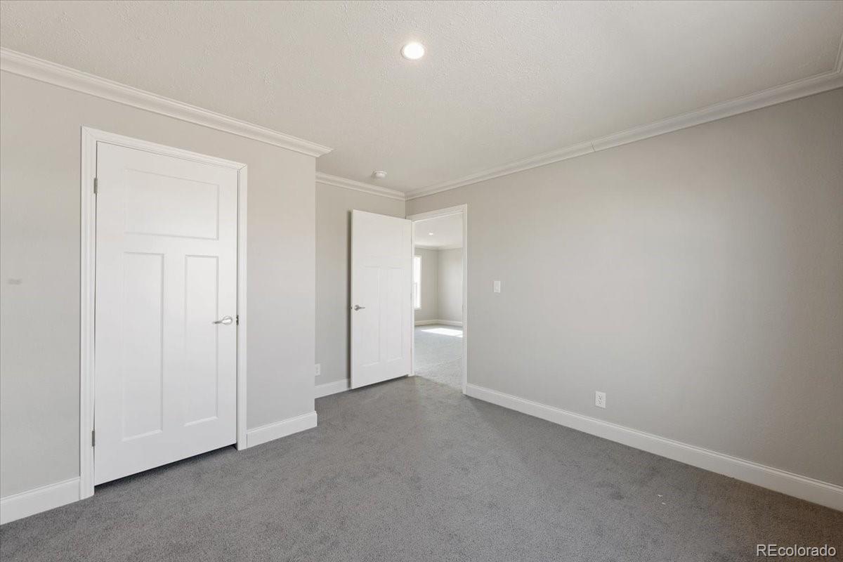 21165 CALLE PACIFICO Point