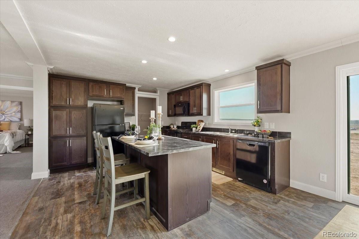 21165 CALLE PACIFICO Point