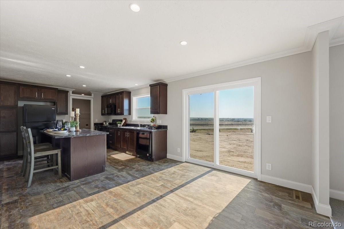 21165 CALLE PACIFICO Point