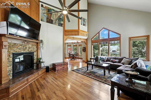 1975 Valley View Drive