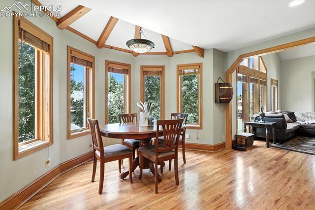 1975 Valley View Drive