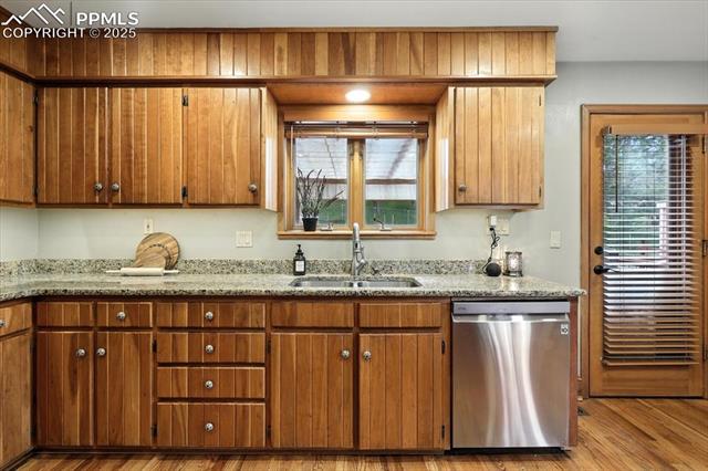 1975 Valley View Drive