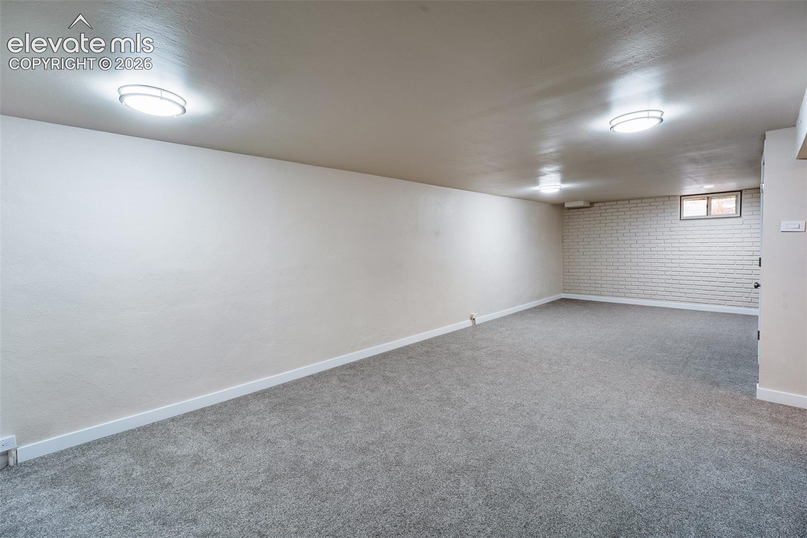 2518 Meadowlark Lane