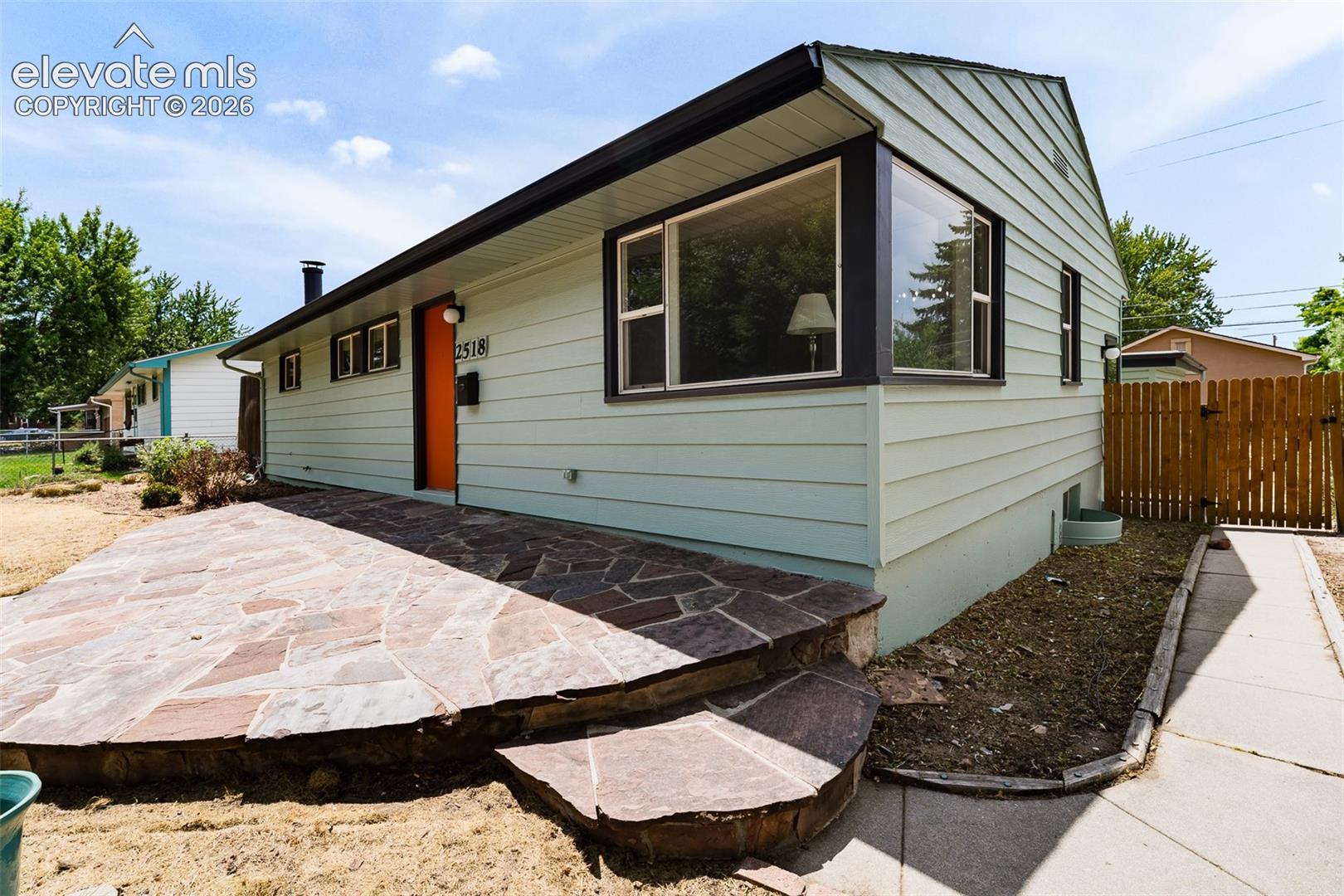2518 Meadowlark Lane