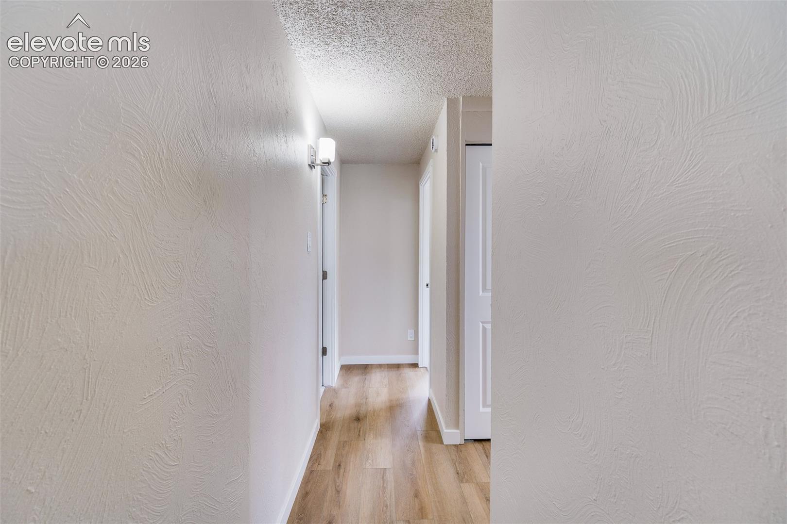 2518 Meadowlark Lane