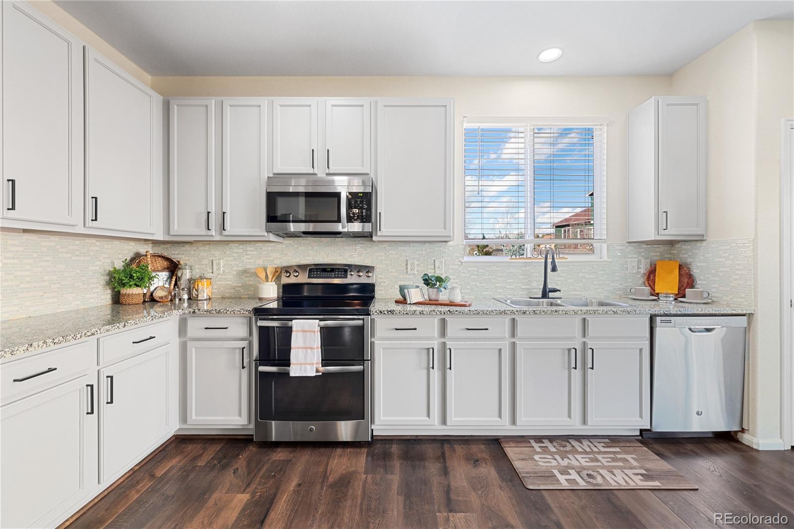 14185 Albatross Drive