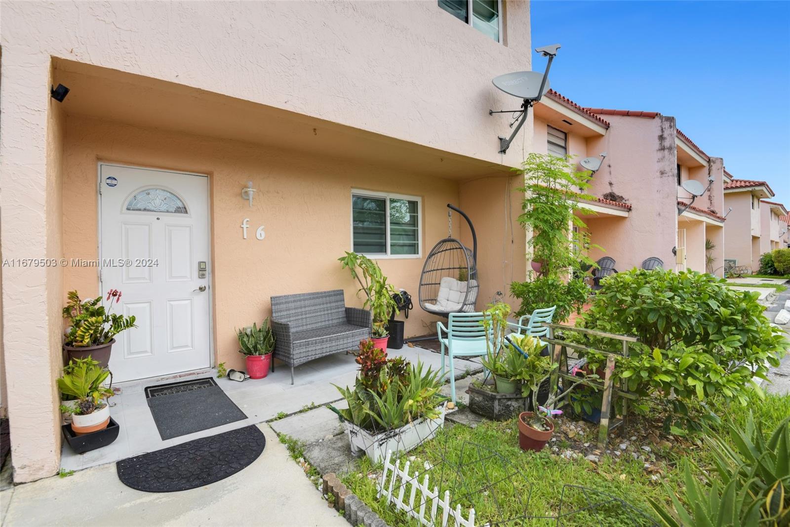 550 SW 115th Ave # 306F