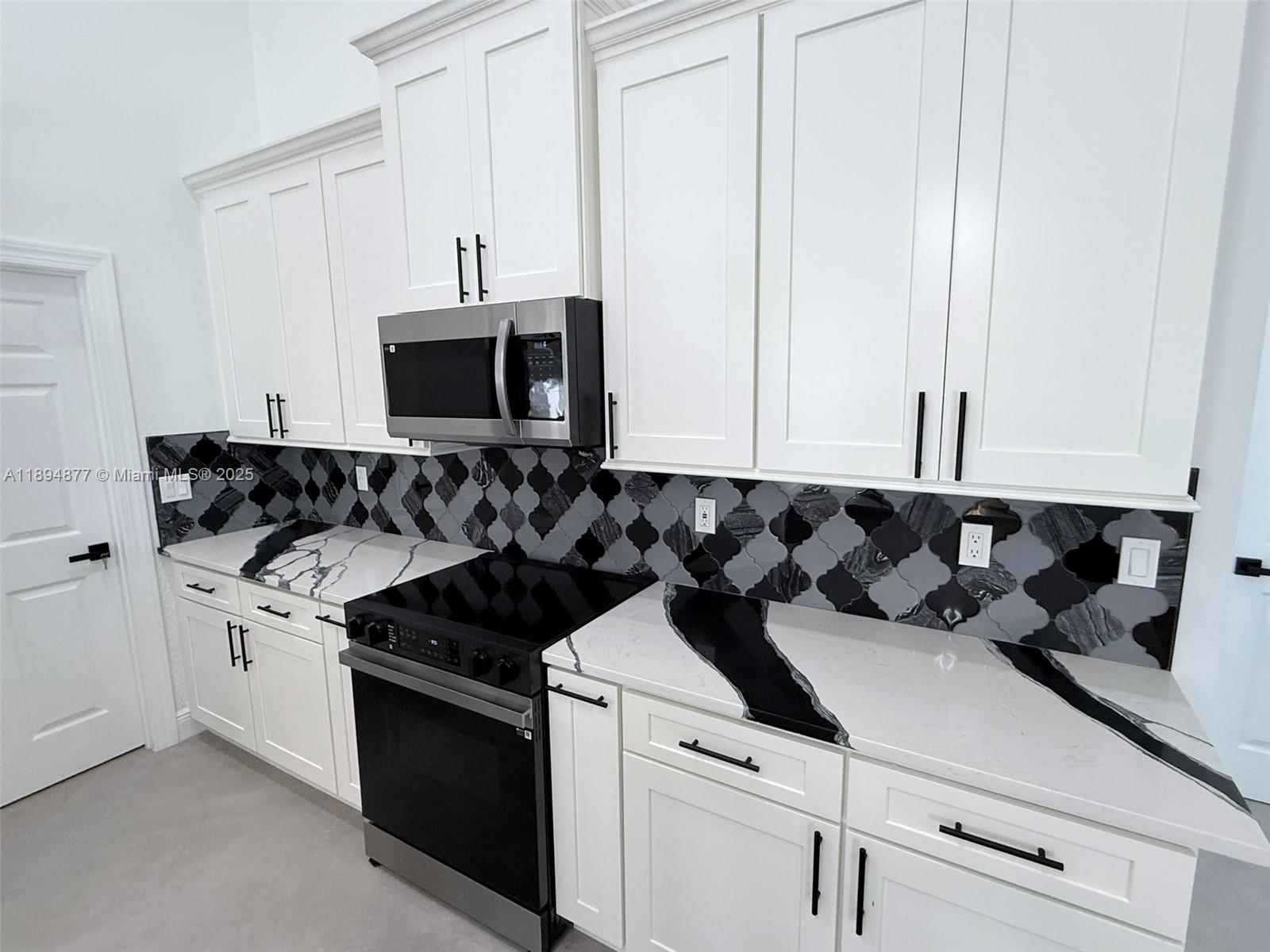 1749 SW Desert Ave, Port St. Lucie