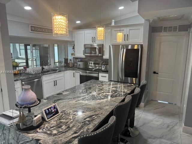 702 NW Orchid St, Port St. Lucie