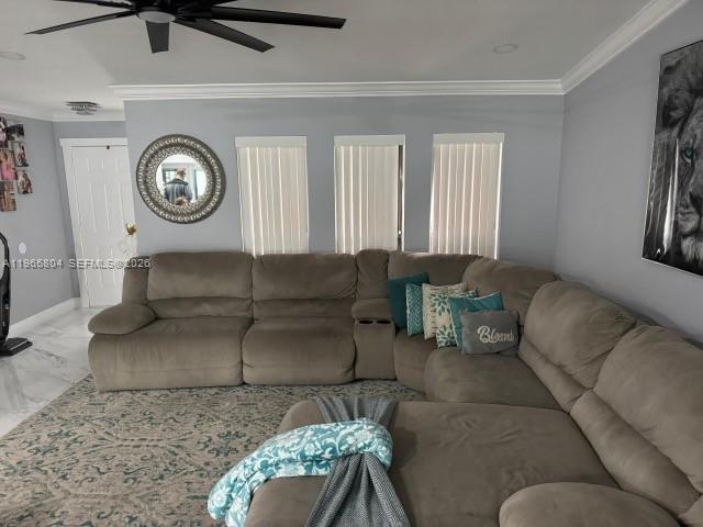 702 NW Orchid St, Port St. Lucie