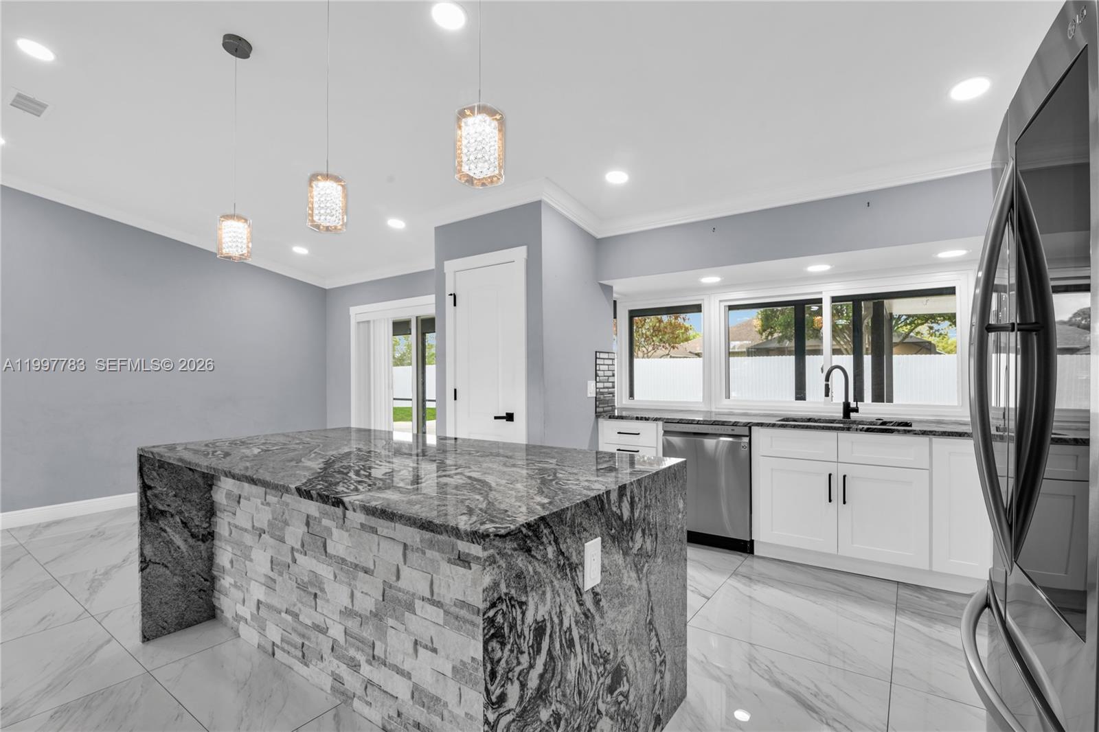 702 NW Orchid St, Port St. Lucie