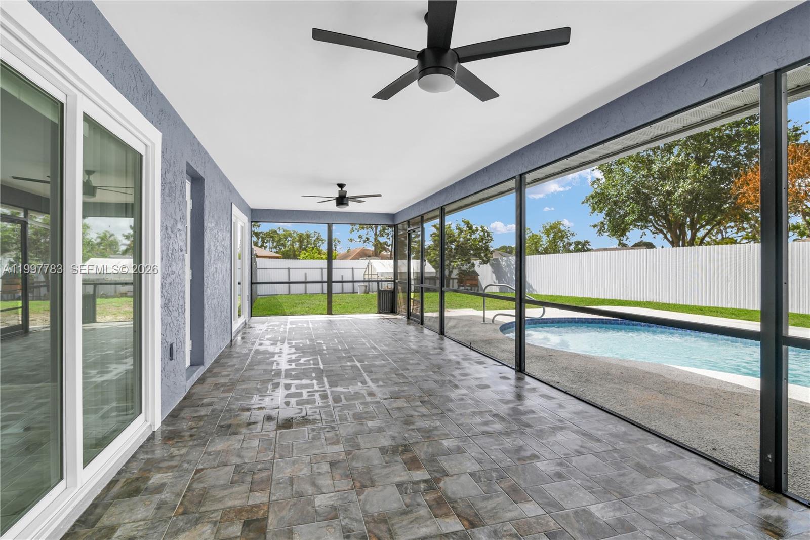 702 NW Orchid St, Port St. Lucie