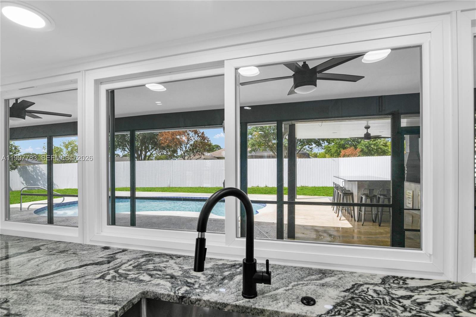 702 NW Orchid St, Port St. Lucie