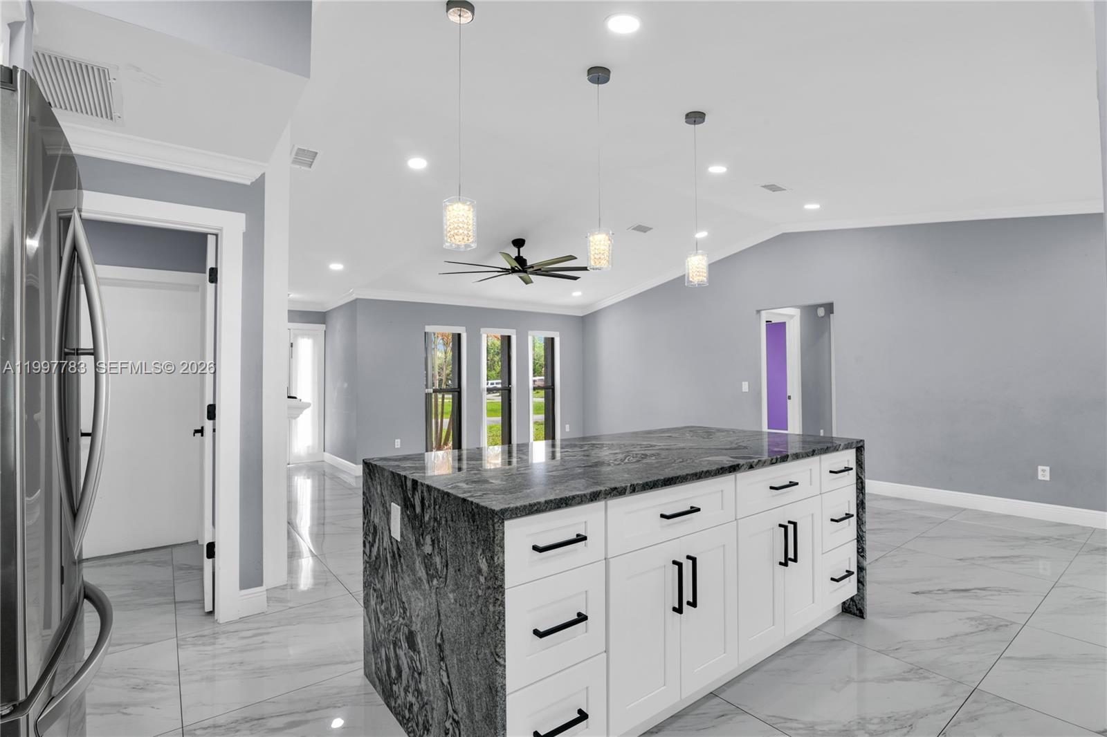 702 NW Orchid St, Port St. Lucie