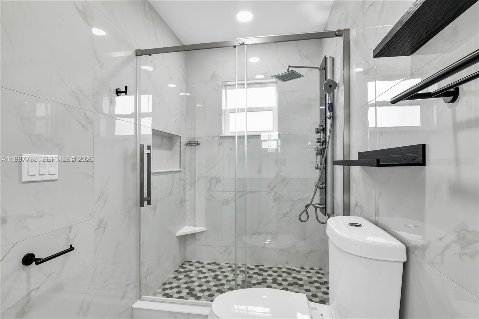 702 NW Orchid St, Port St. Lucie