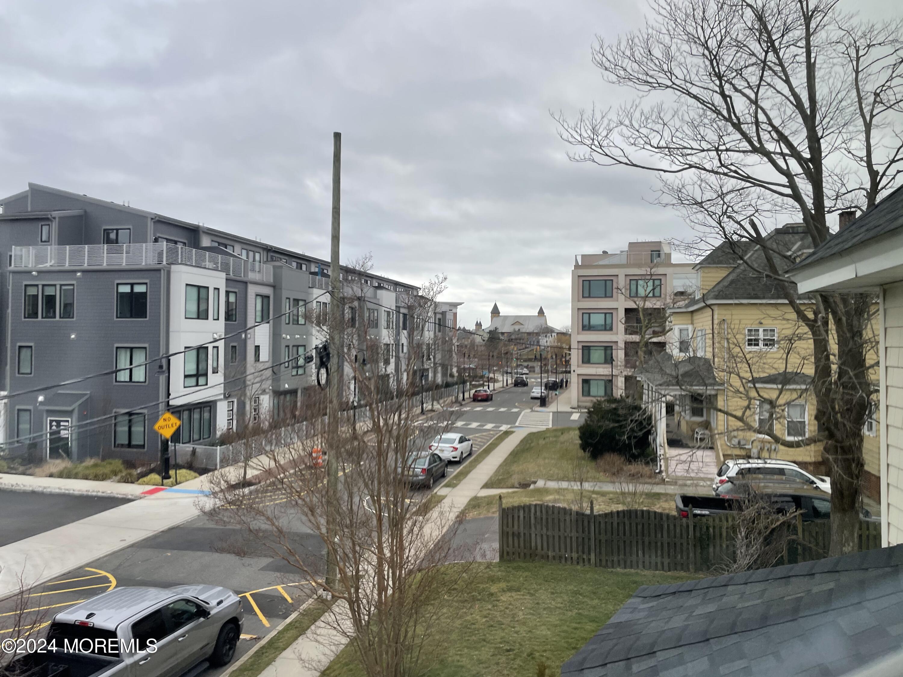 400 Asbury Avenue, 5