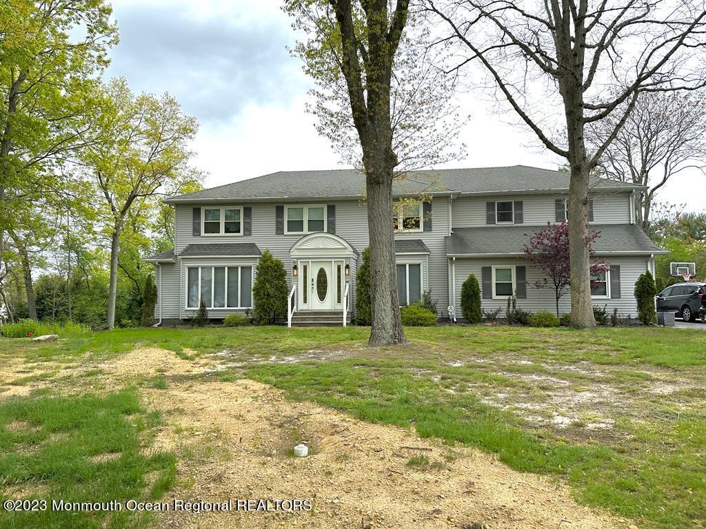 16 Woods Road