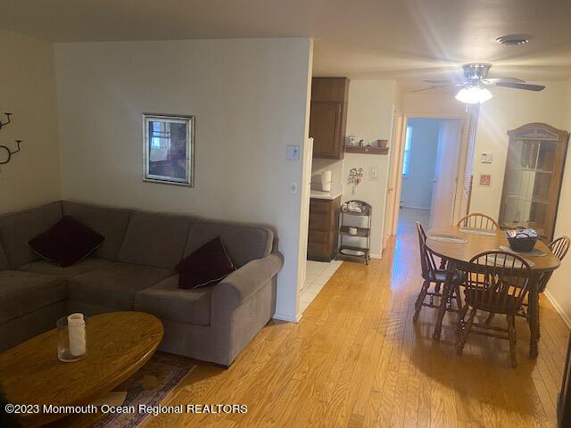 52 Edinburgh Lane, B