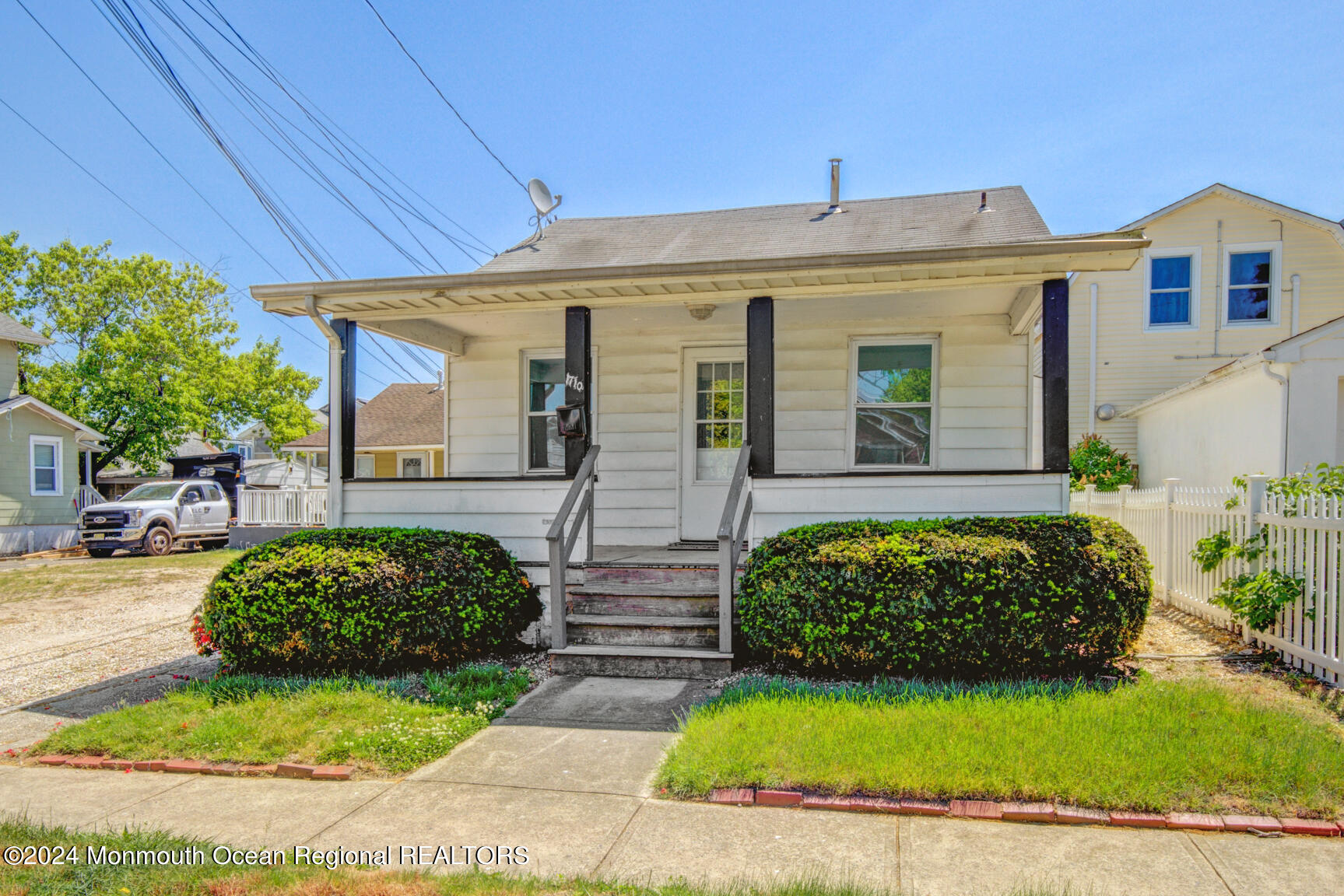 1710 B Street