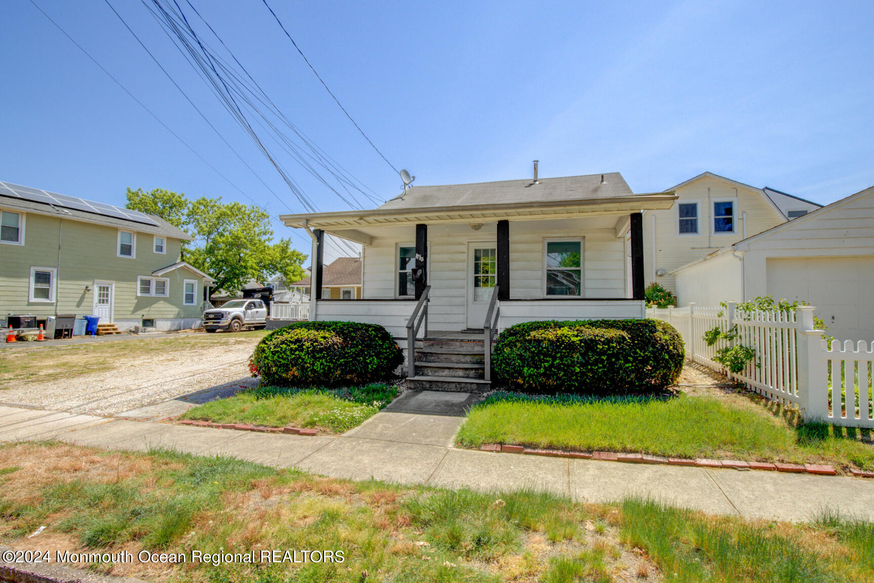 1710 B Street