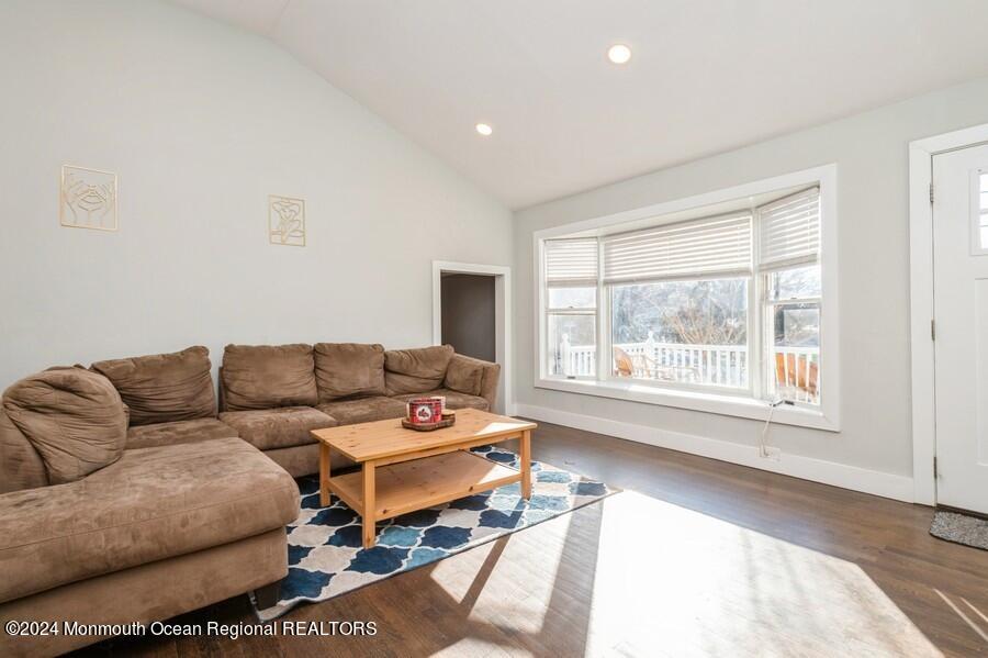 1 Jeanne Drive