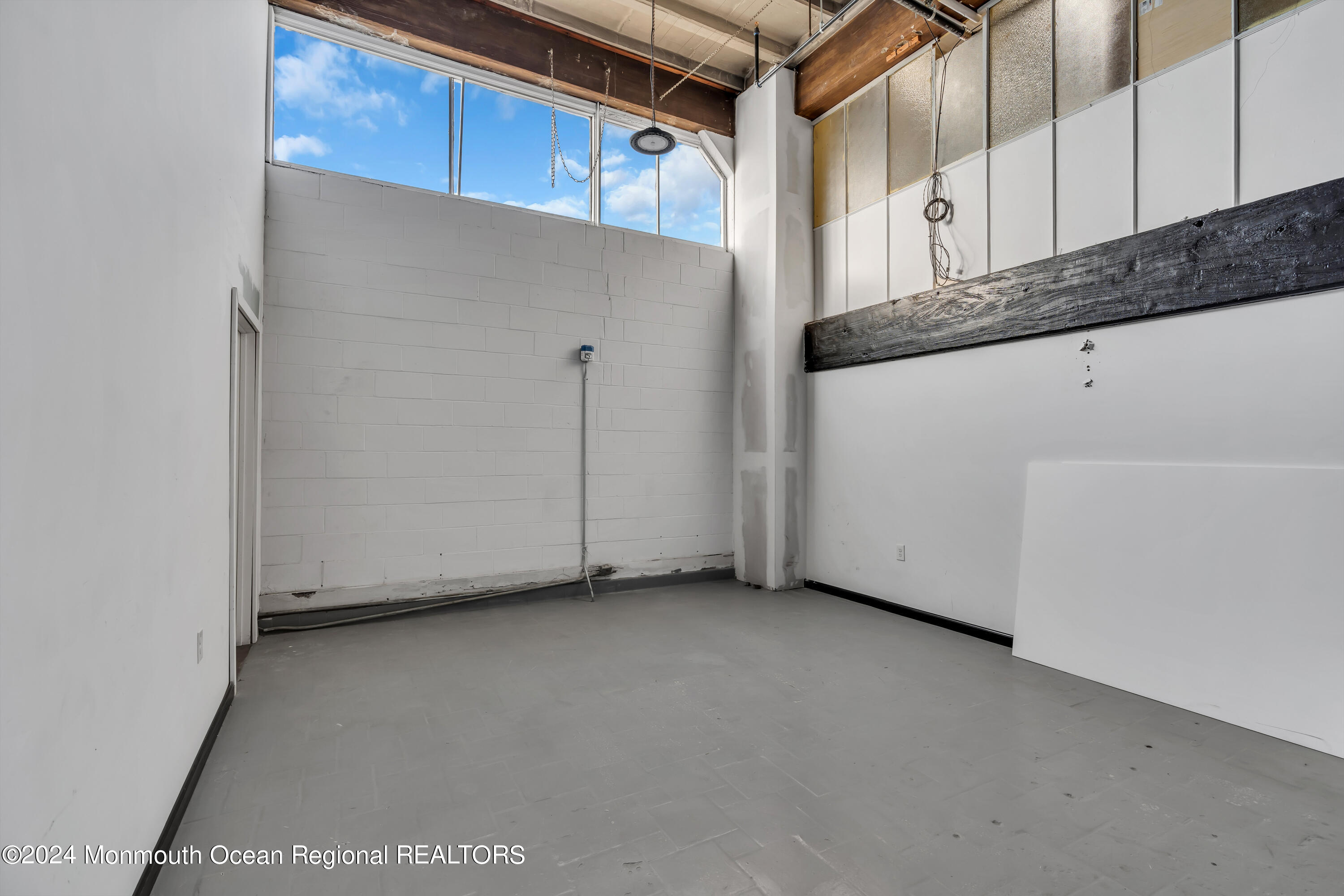 807 Summerfield Avenue, 1C