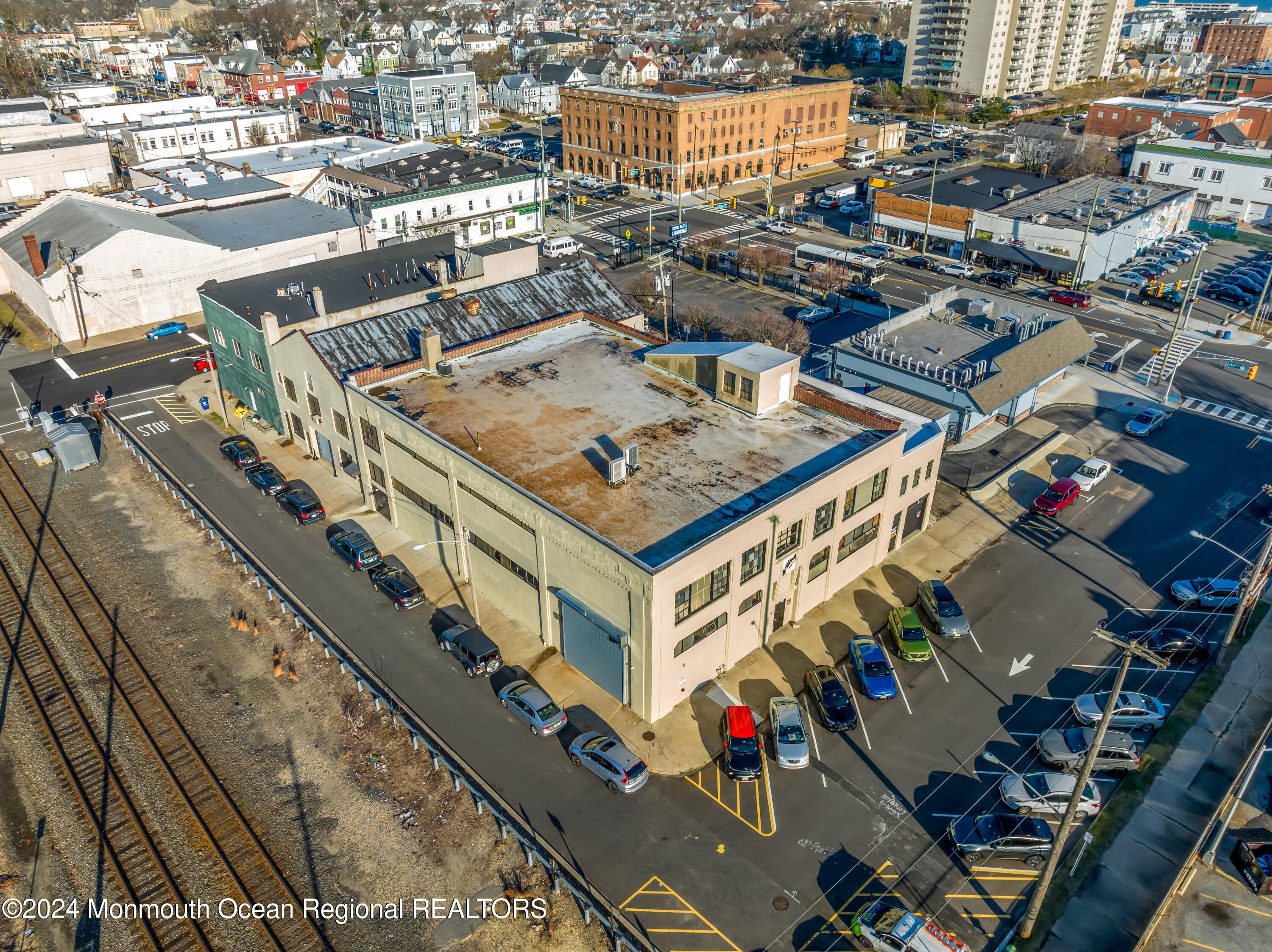 807 Summerfield Avenue, 1C
