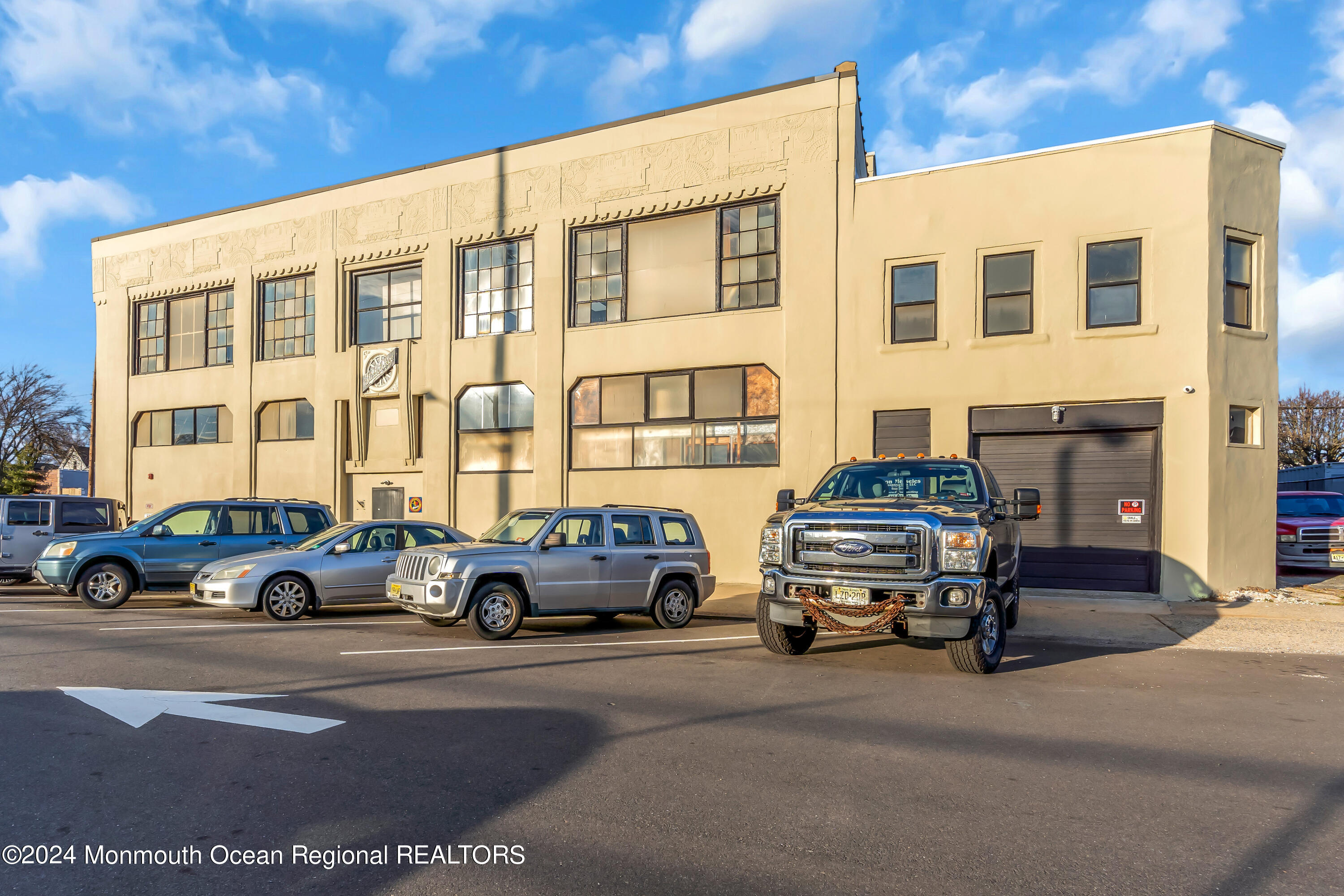 807 Summerfield Avenue, 1C