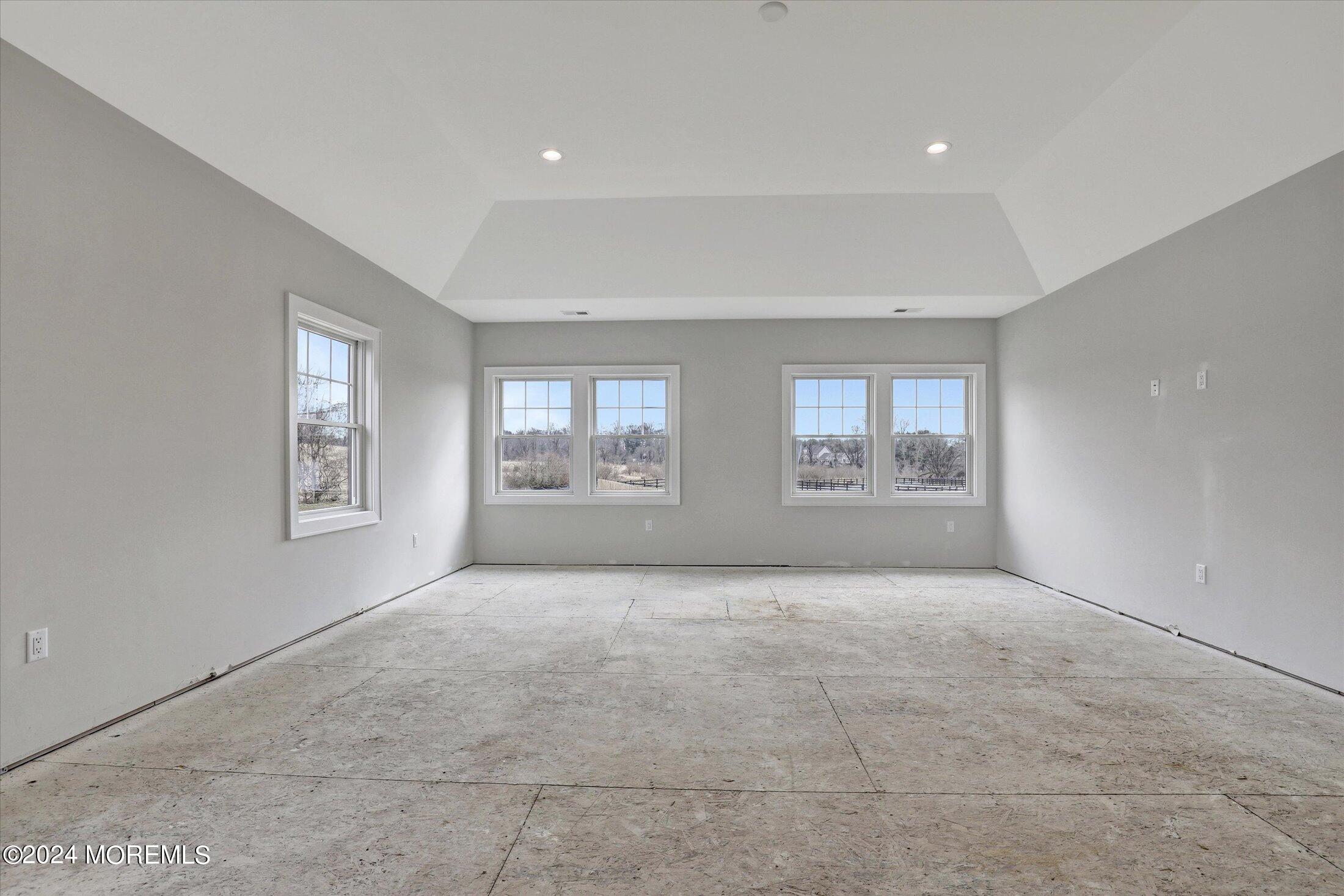 58 Middletown Road