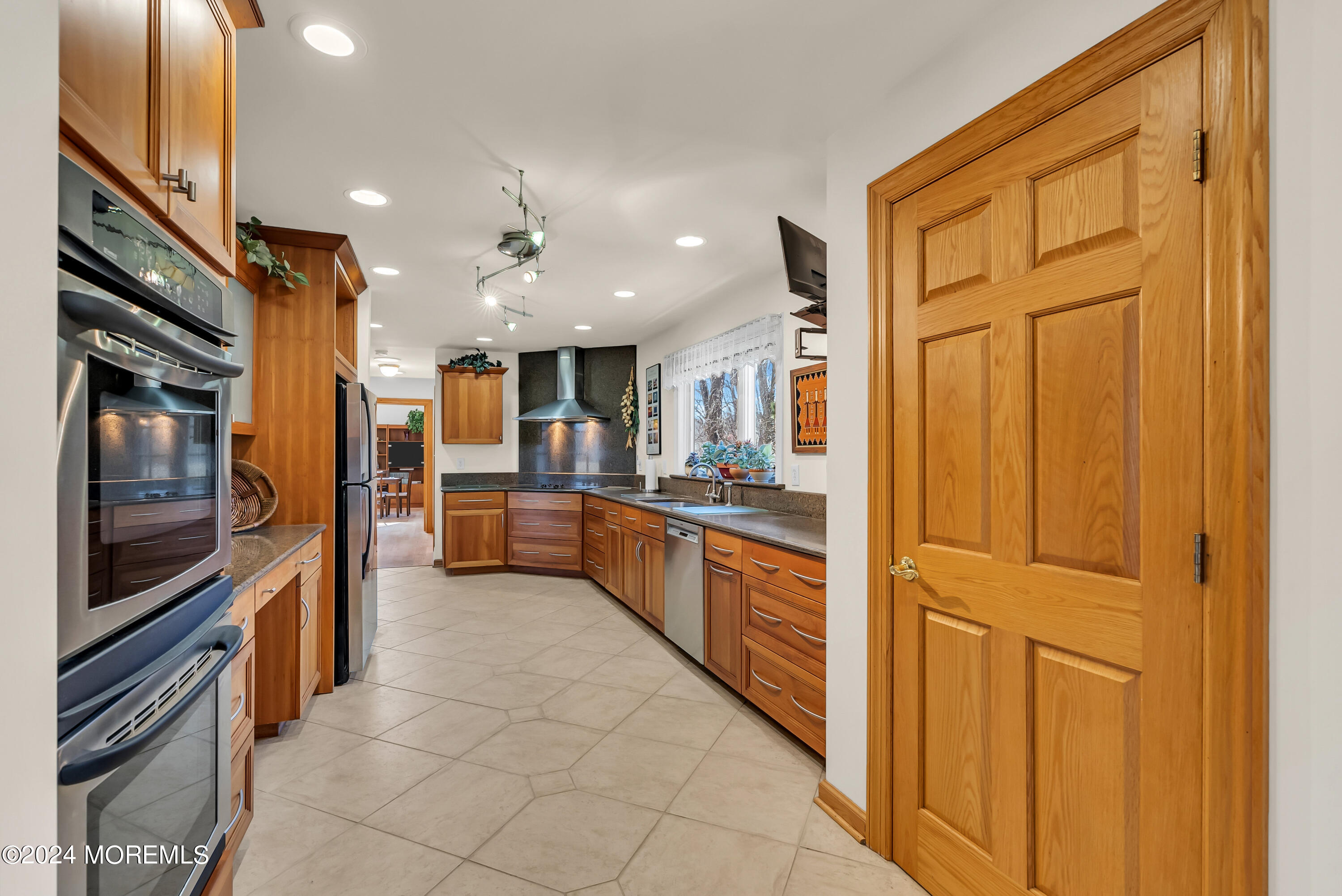 33 Stillhouse Road