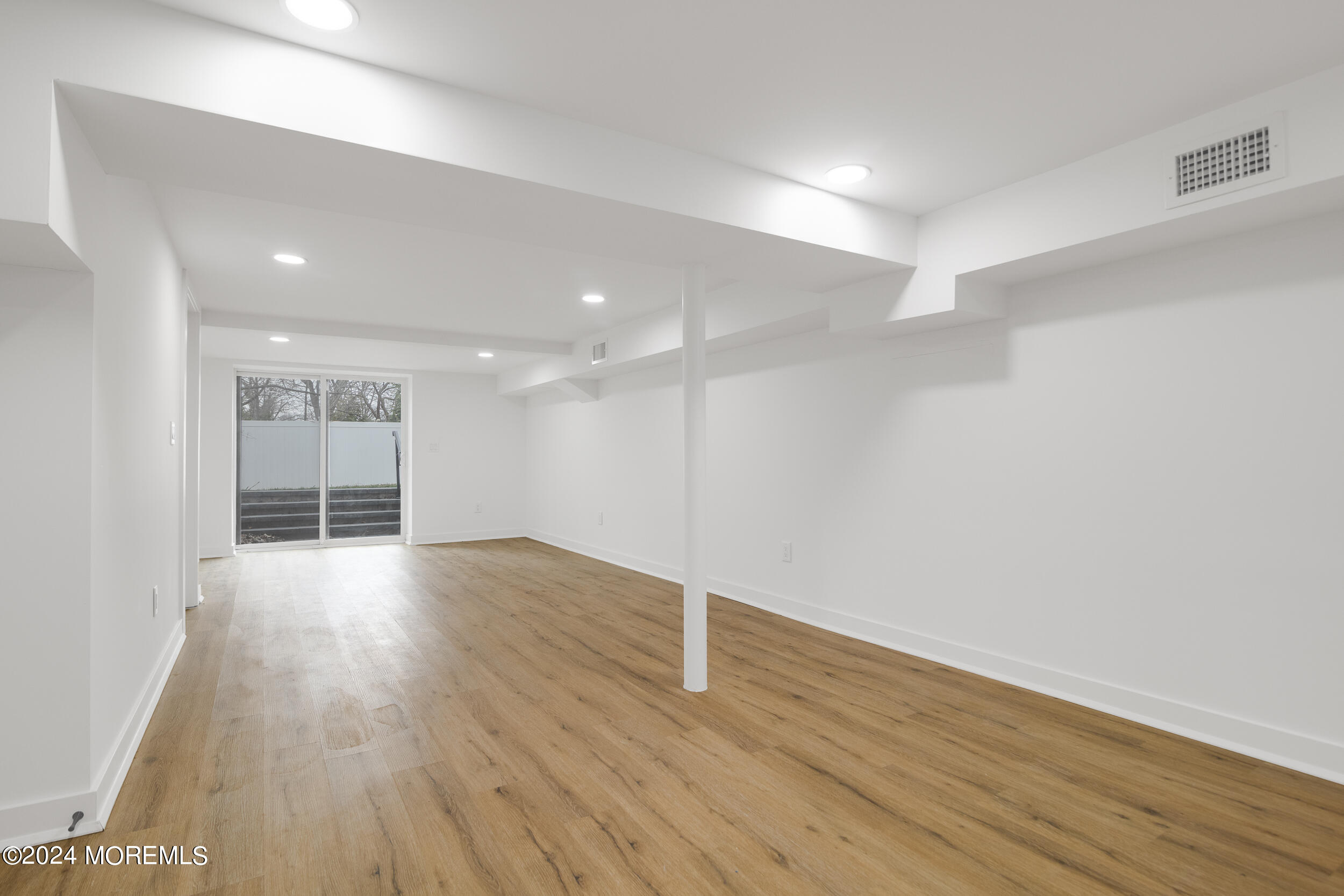 33 Cedar Avenue