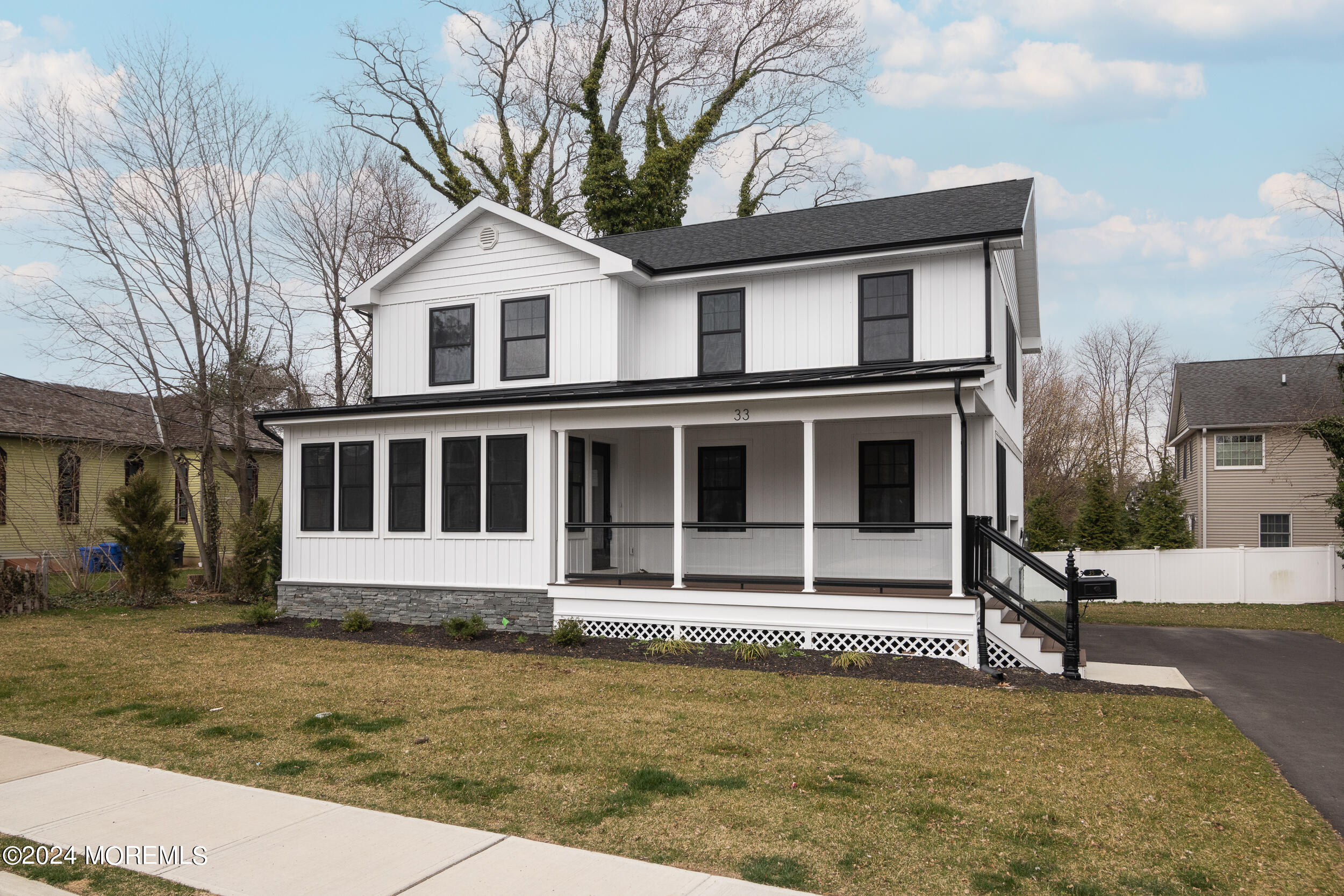 33 Cedar Avenue