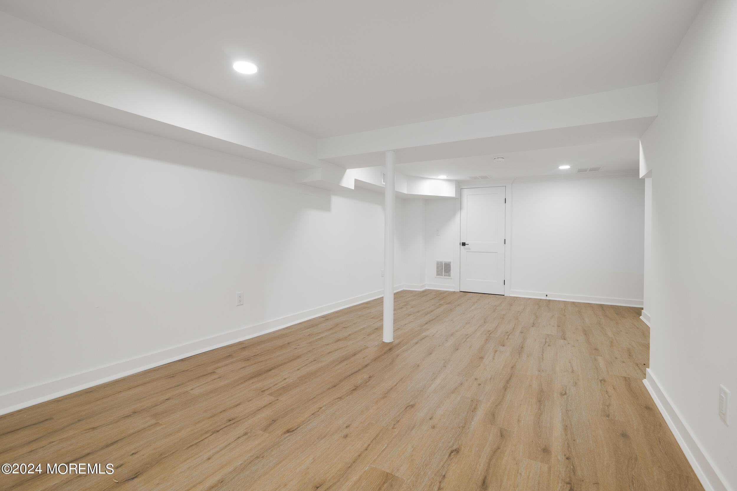 33 Cedar Avenue