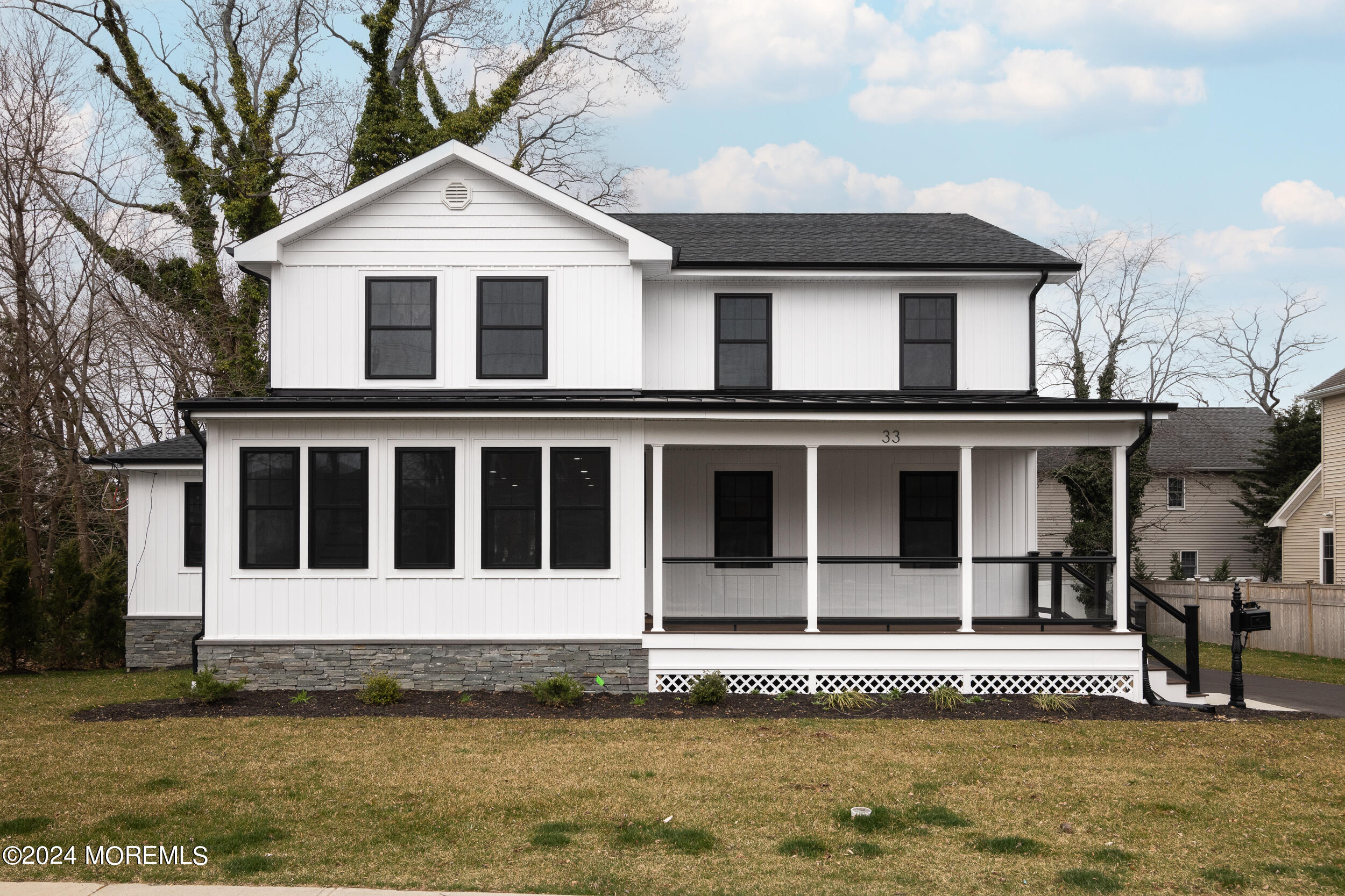 33 Cedar Avenue