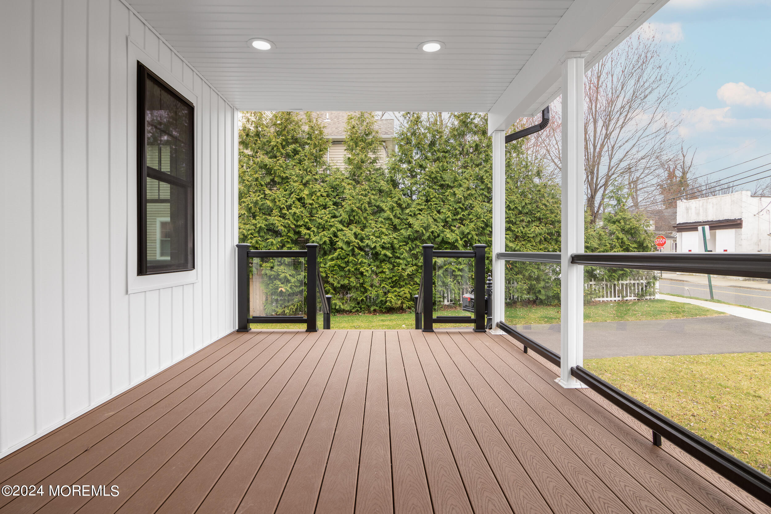 33 Cedar Avenue