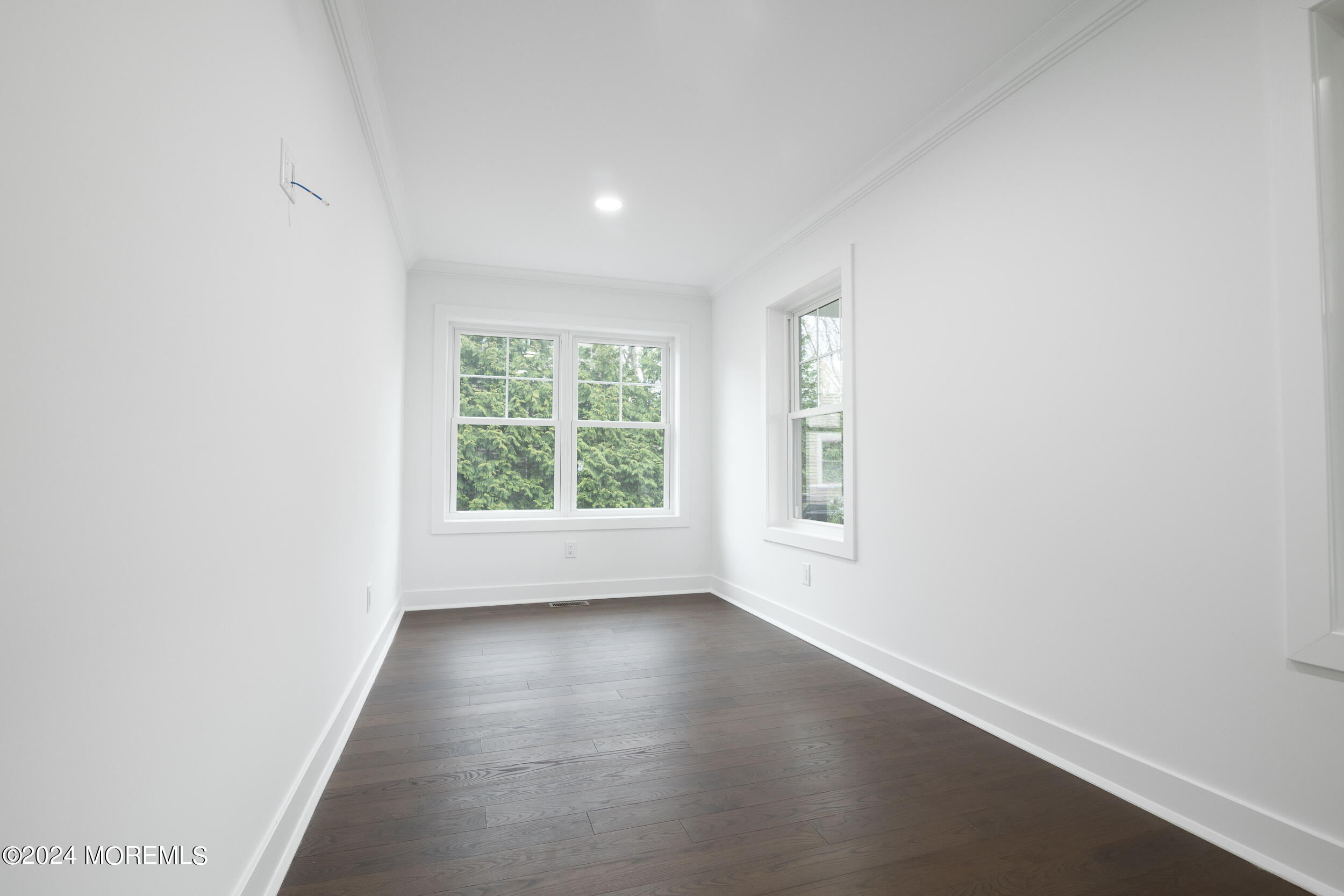 33 Cedar Avenue